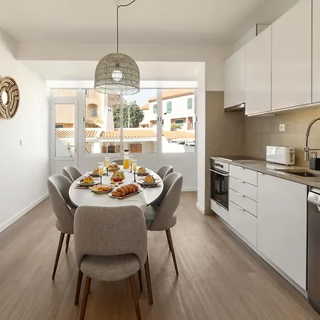 Seabreeze Atouguia Da Baleia